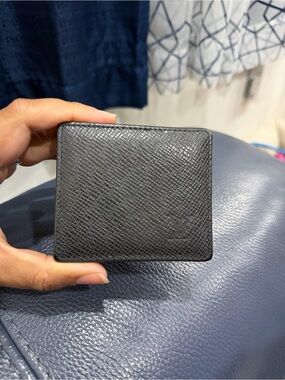 Louis Vuitton Textured Black Leather Bi-Fold Wallet